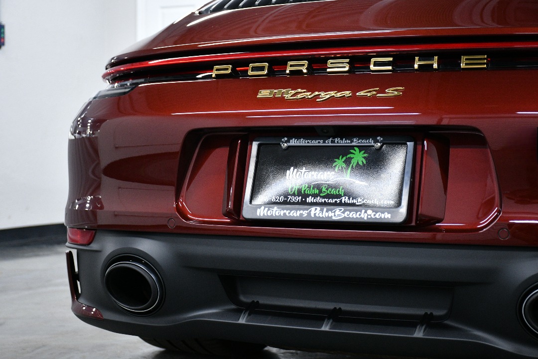 2021 Porsche 911 Targa 4S photo 8