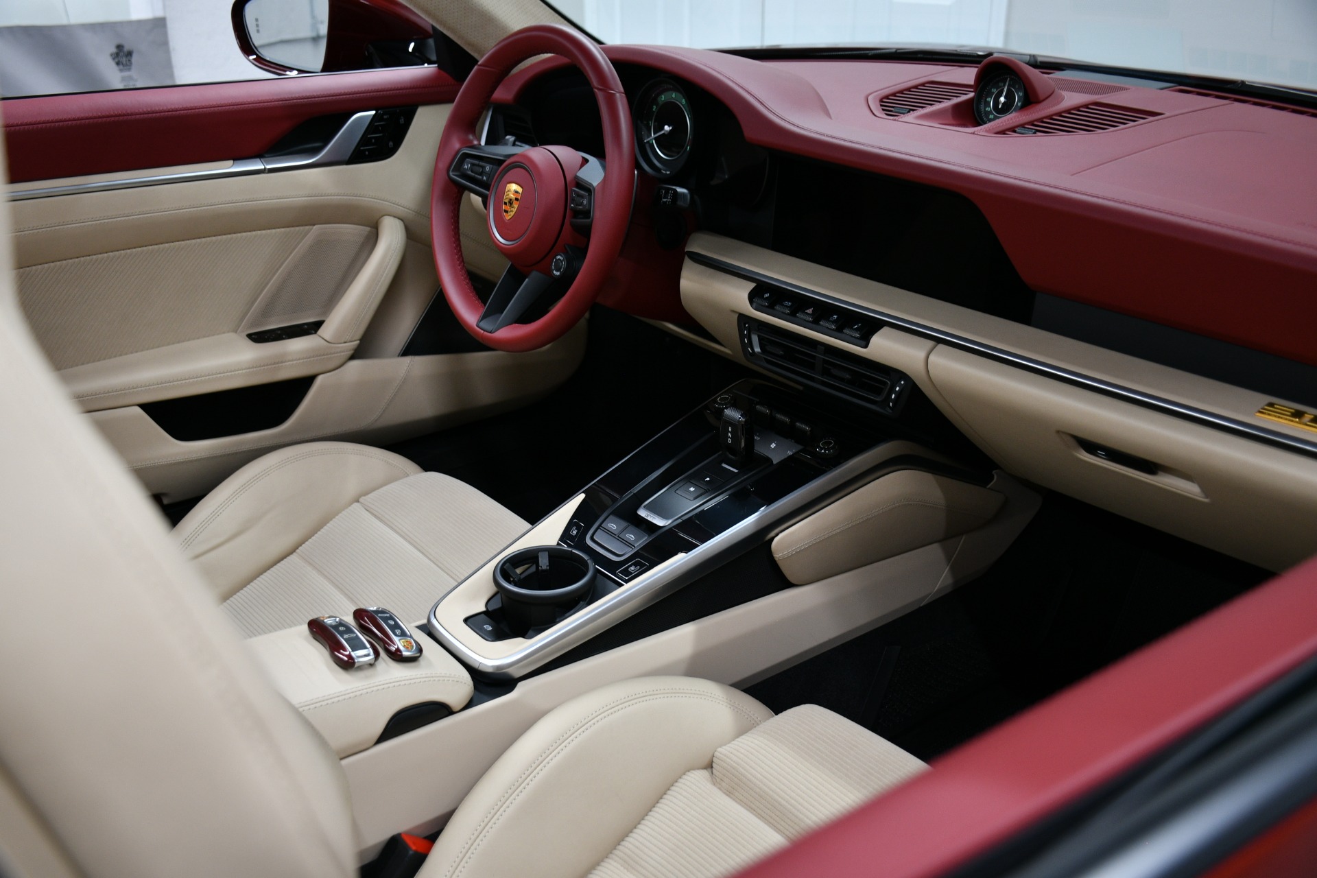 2021 Porsche 911 Targa 4S photo 12