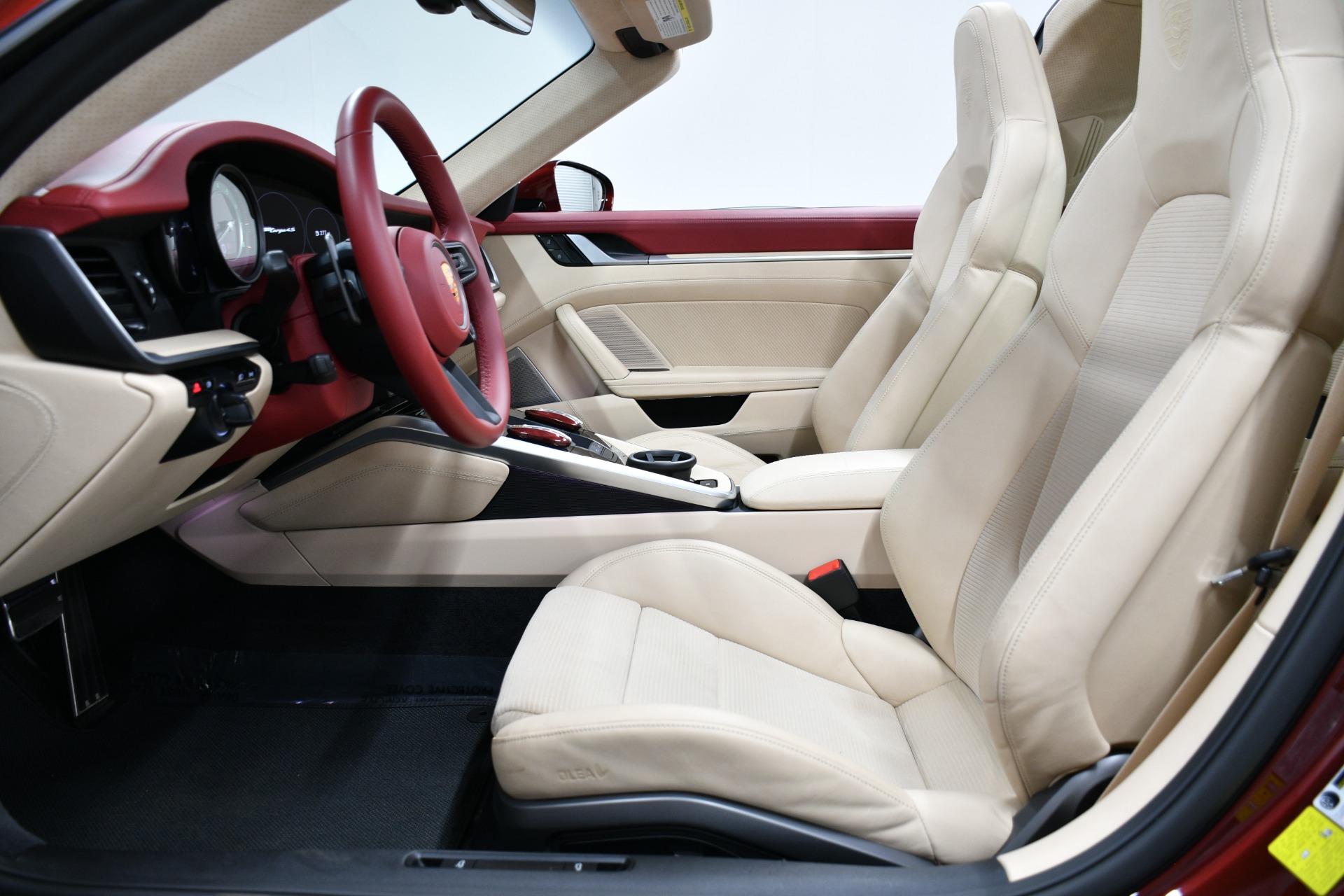 2021 Porsche 911 Targa 4S photo 24