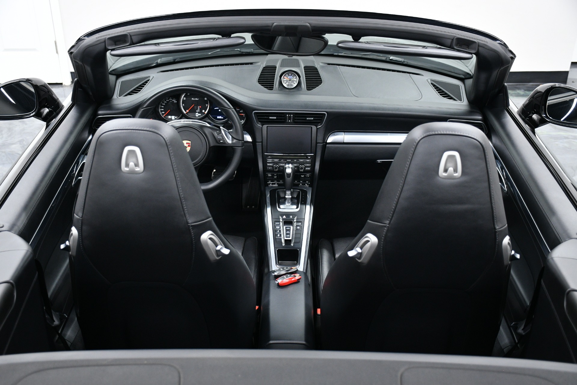 2014 Porsche 911 Turbo photo 8