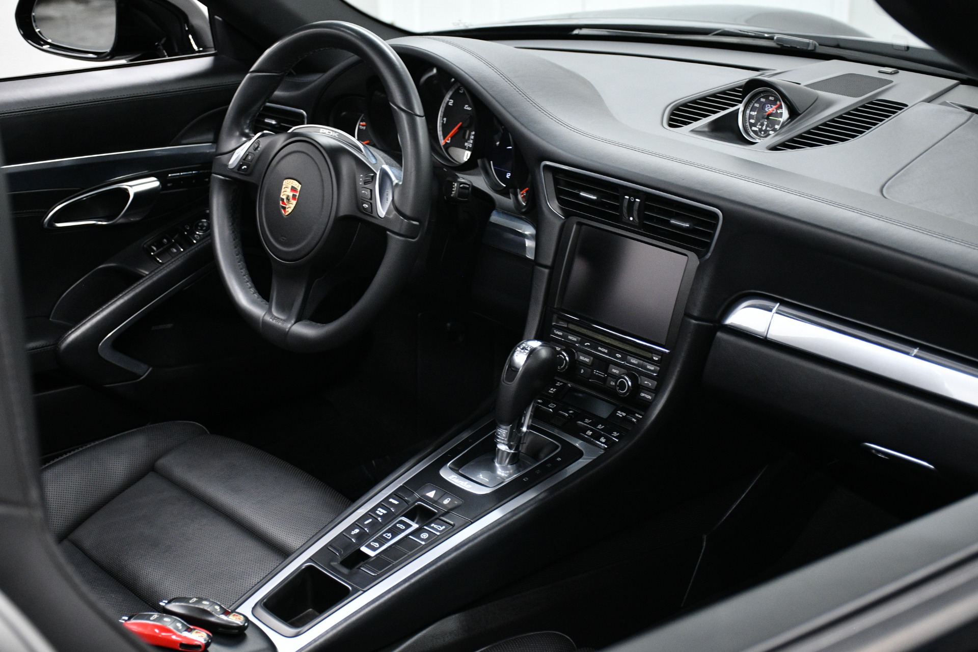 2014 Porsche 911 Turbo photo 10