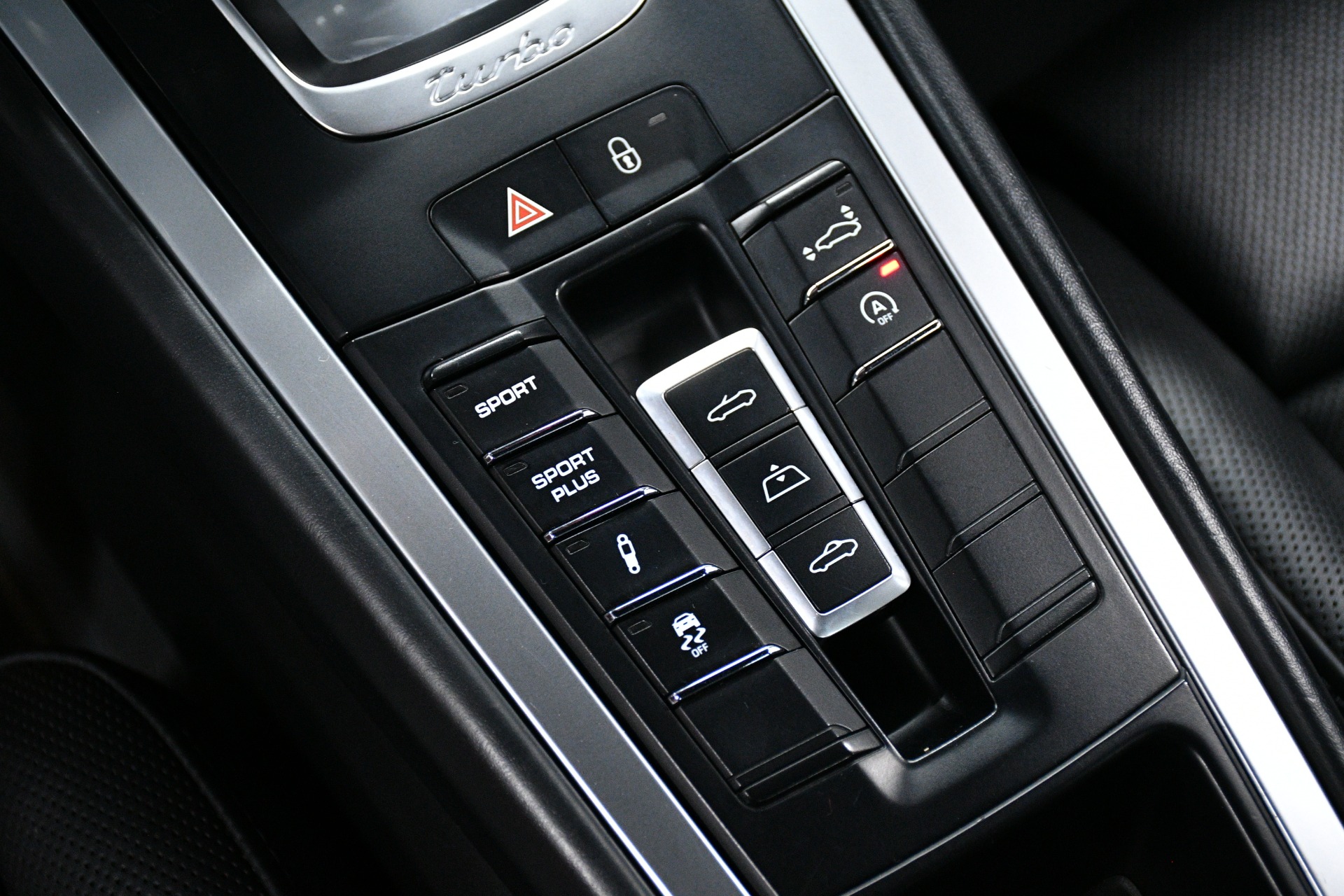 2014 Porsche 911 Turbo photo 41