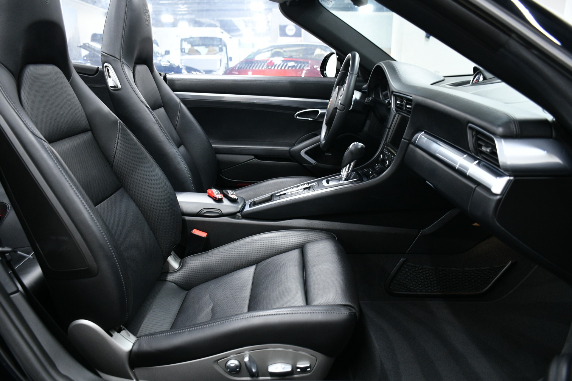 2014 Porsche 911 Turbo photo 45