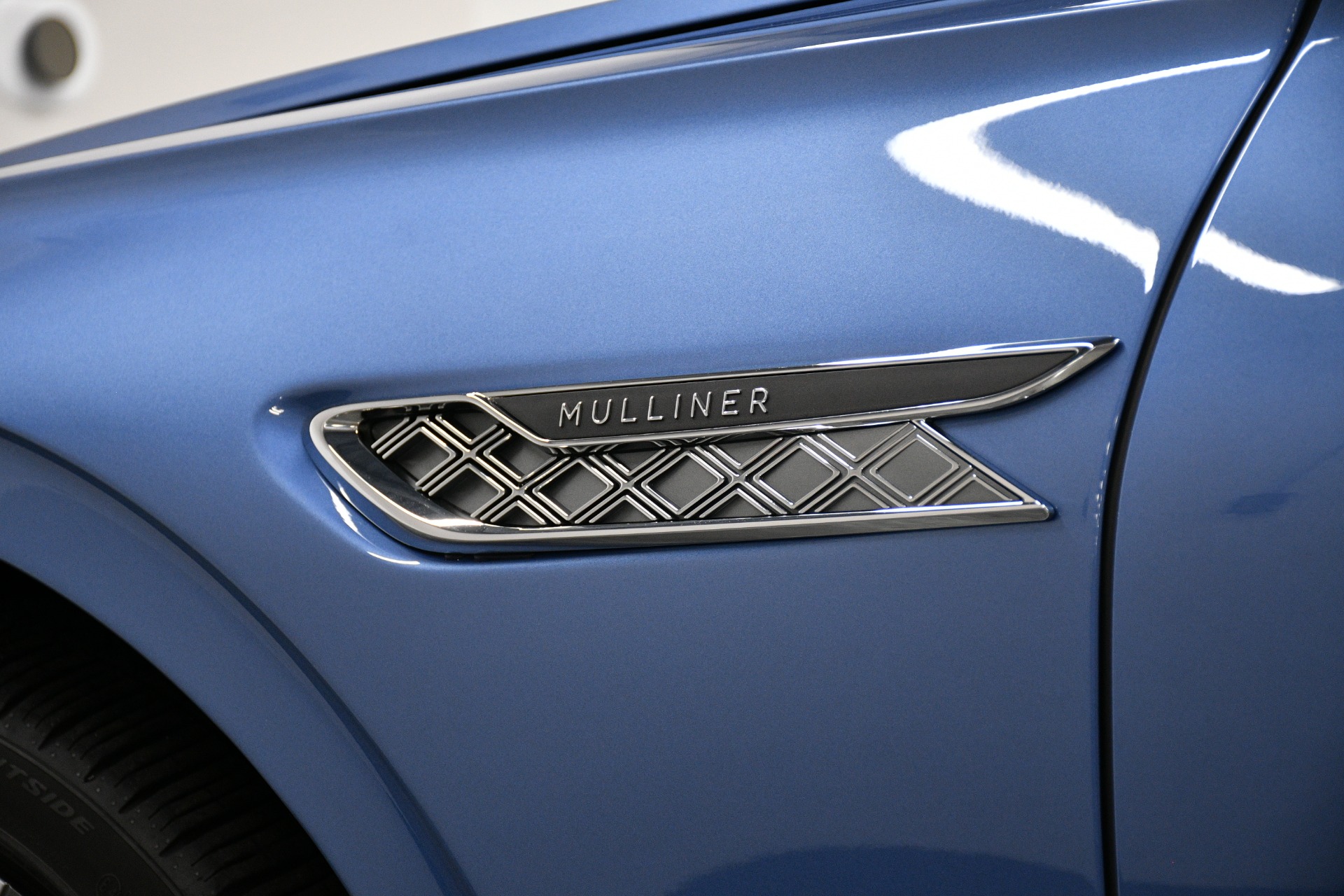 2023 Bentley Flying Spur Speed photo 4