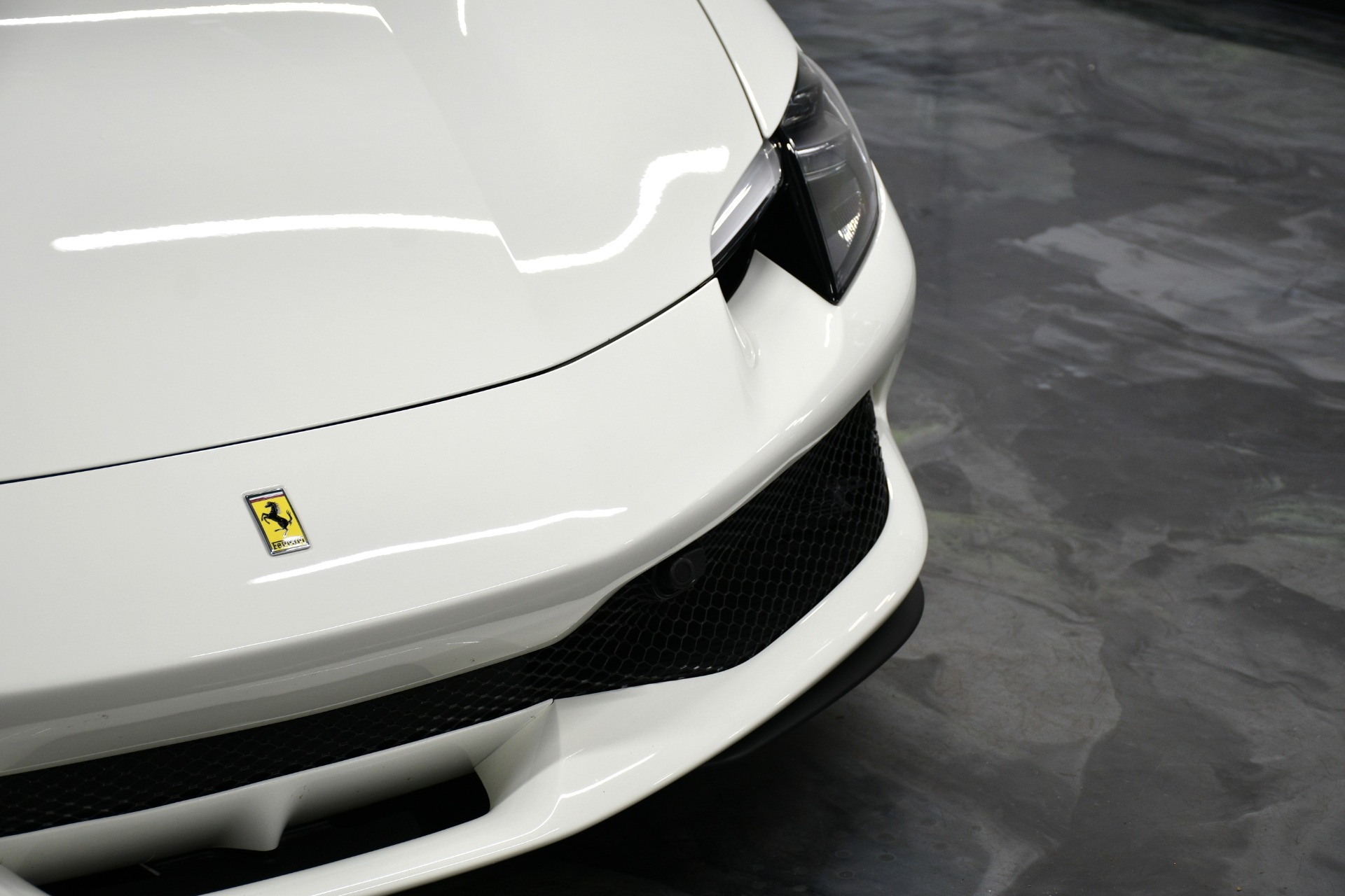 2024 Ferrari 296 GTS photo 3