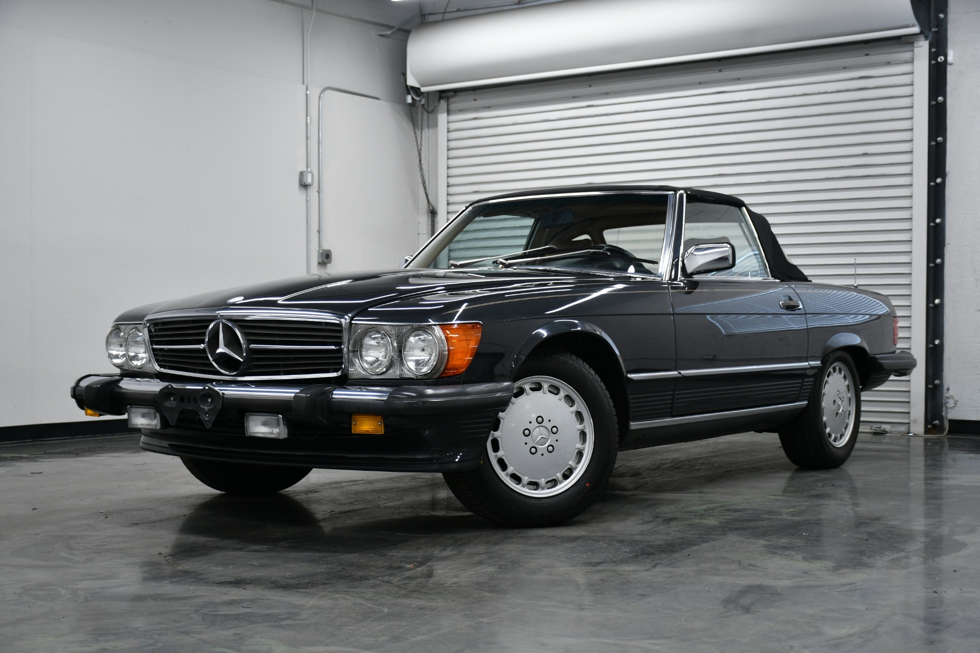 Used 1989 Mercedes-Benz 500-Class 560 SL For Sale (Sold
