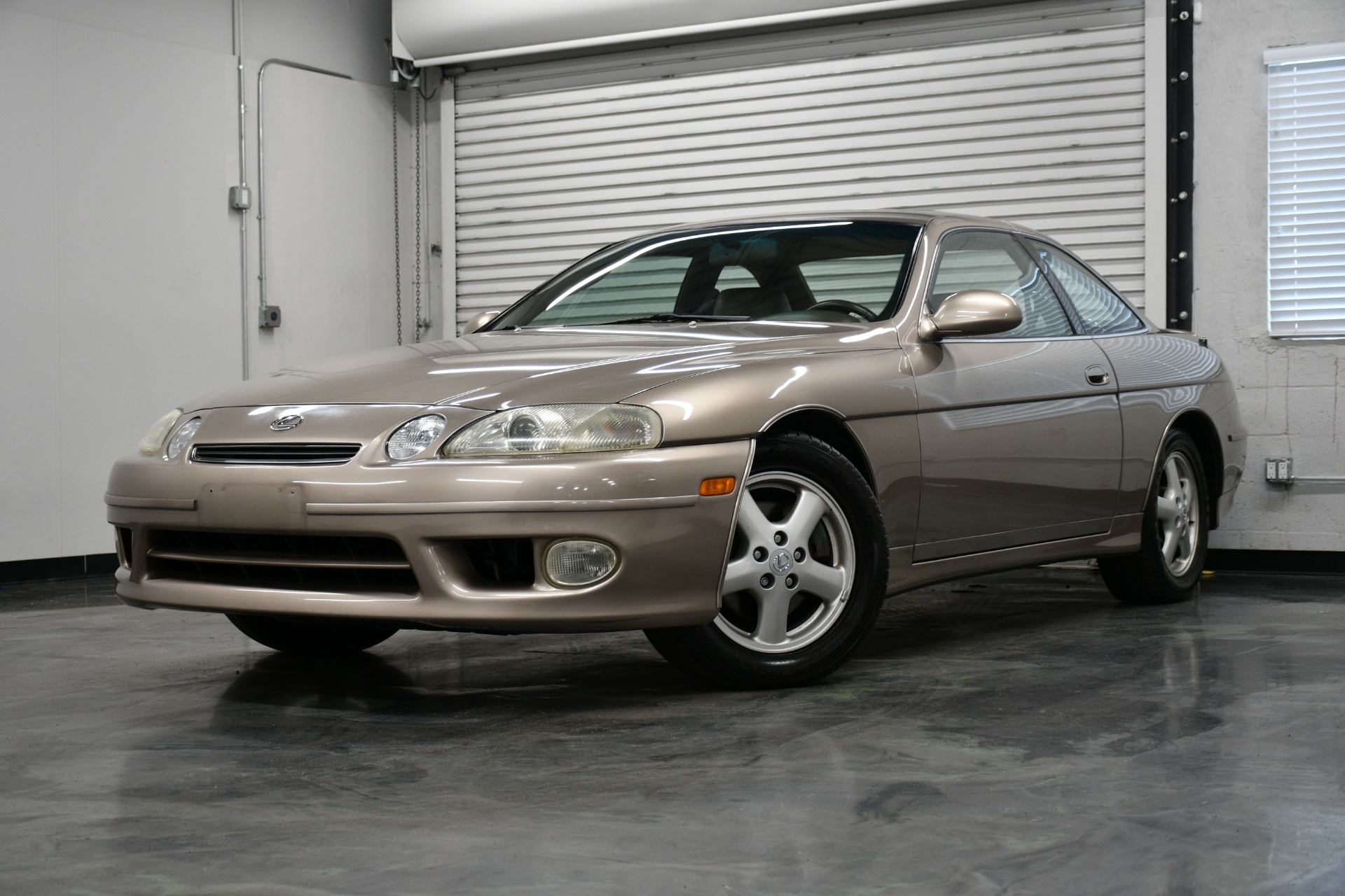 1999 Lexus SC 430 300's photo