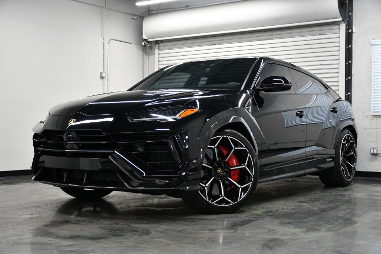 Used 2024 Lamborghini Urus Performante AWD for sale $324,900 at Motorcars of Palm Beach in Delray Beach FL